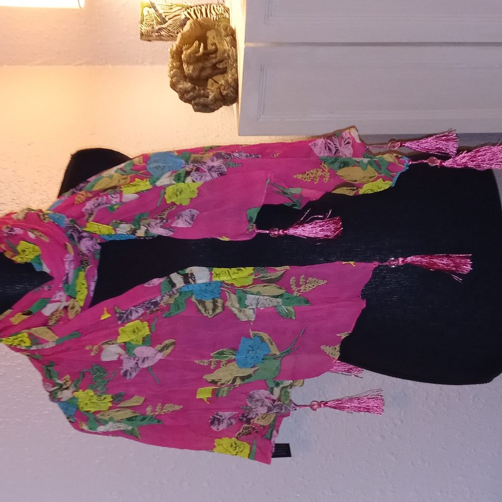 Nwt scarf